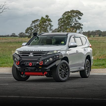 Giáp Gầm 3 Tấm Hamer Cho Mitsubishi Pajero 2020+
