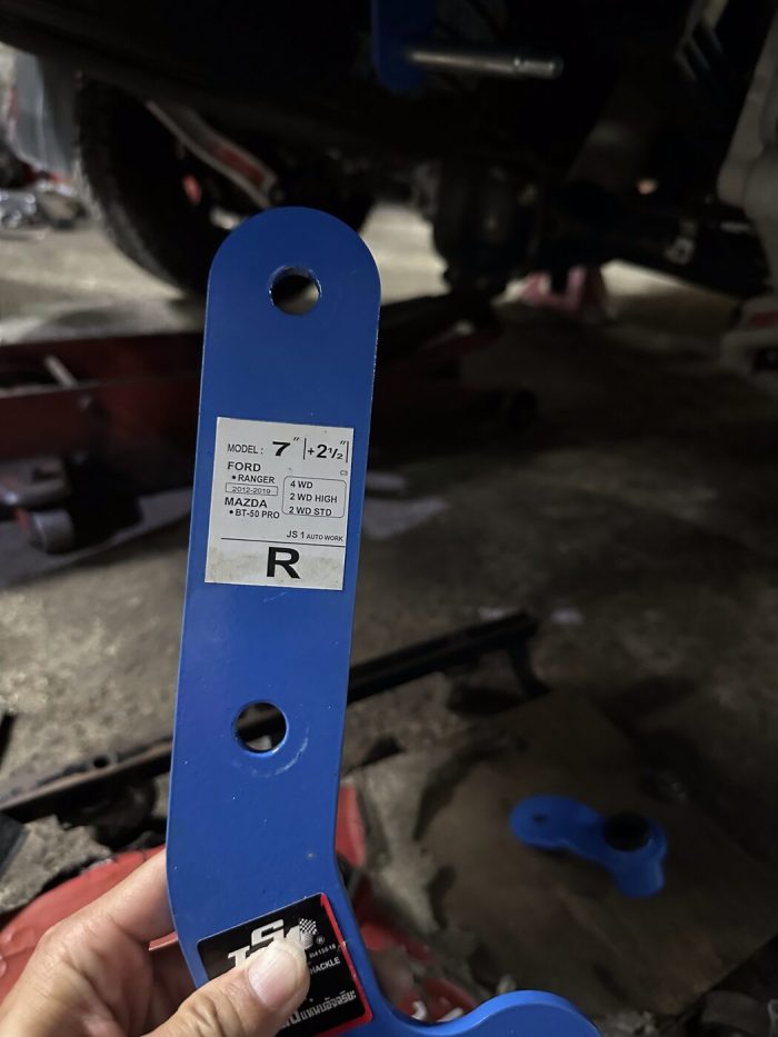 Cùm nhíp chống giật nâng cao 7 inch JS1 Thailand cho Ford Ranger 2022+ - Ảnh 3