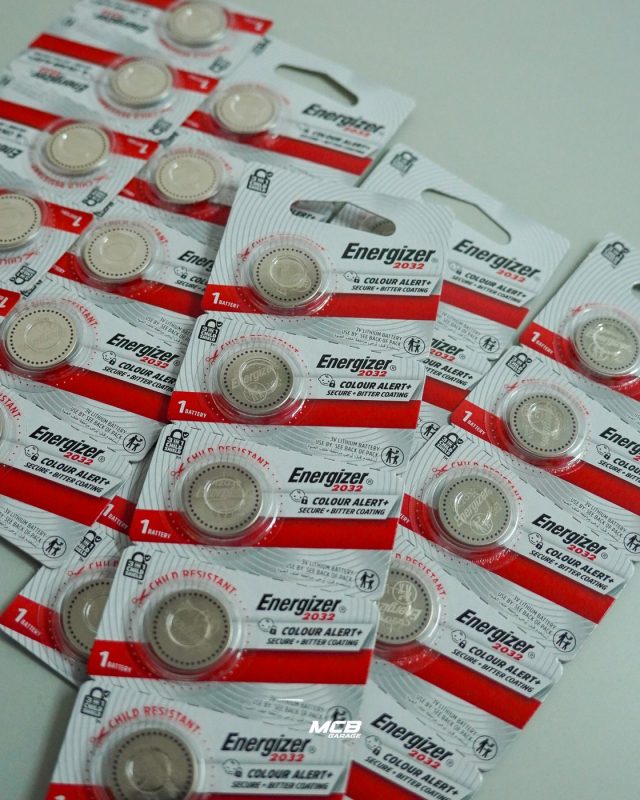 Thay pin remote ô tô tại MCB Garage Buôn Ma Thuột — pin CR2032 Energizer còn nguyên vỉ