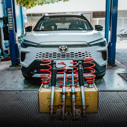 Phuộc Giảm Xóc Profender Drift Series Cho Toyota Corolla Cross